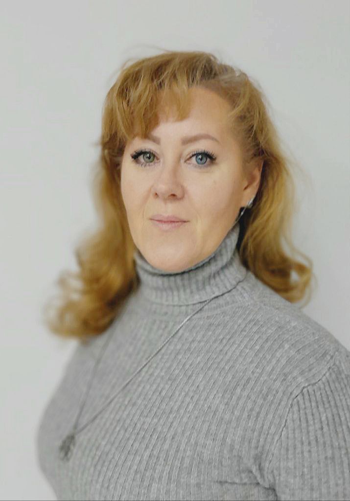 Корсакова Юлия Леонидовна.
